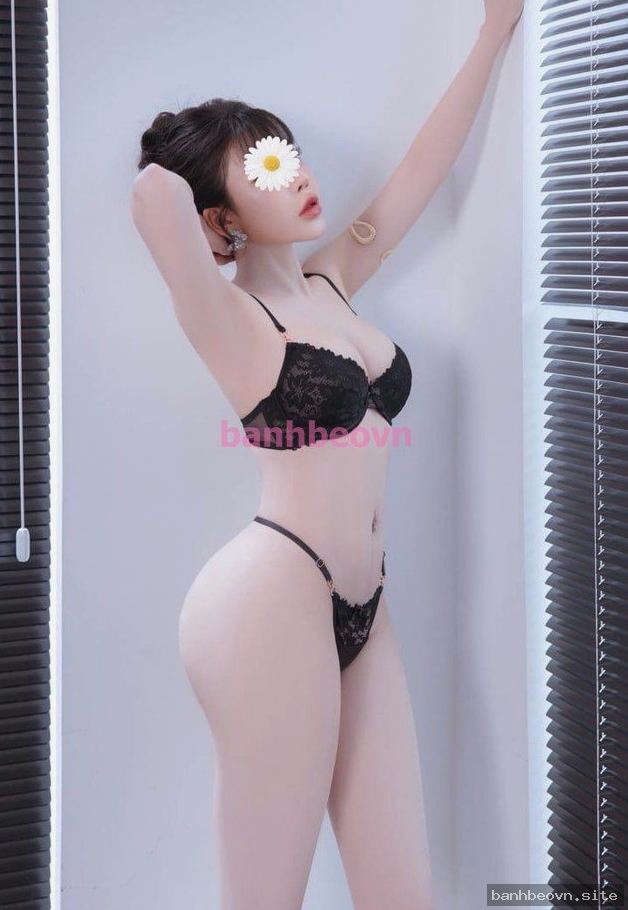 Nhã Uyên (24 tuổi): 1m62, 49kg, giá 500k – Long Biên, Hà Nội – ảnh 4