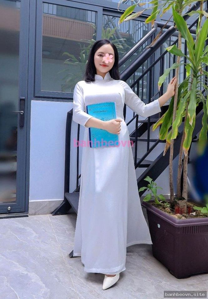 Cô Giáo Hương (36 tuổi): 1m58, 50kg, giá 250k – Dĩ An, Bình Dương – ảnh 7