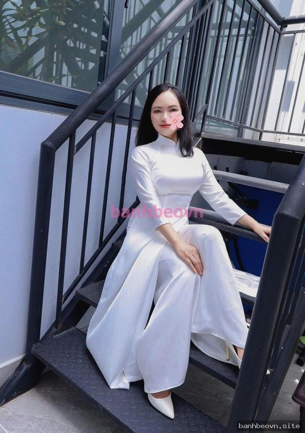 Cô Giáo Hương (36 tuổi): 1m58, 50kg, giá 250k – Dĩ An, Bình Dương – ảnh 16