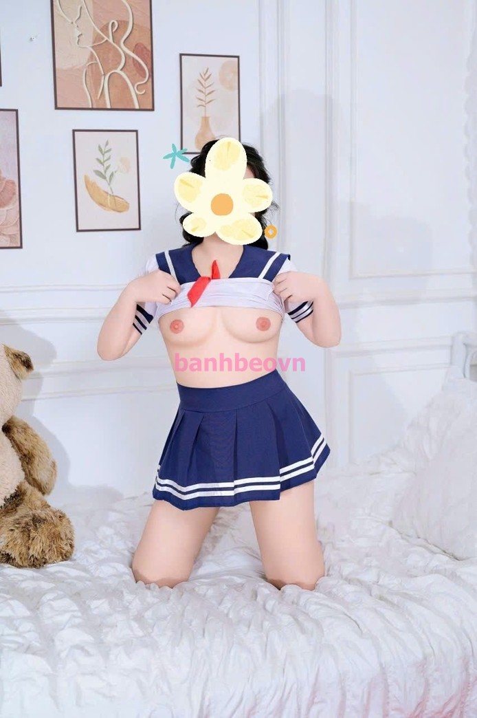 Mai Mai (22 tuổi): 1m57, 47kg, giá 300k – Quận 7, Sài Gòn – ảnh 12