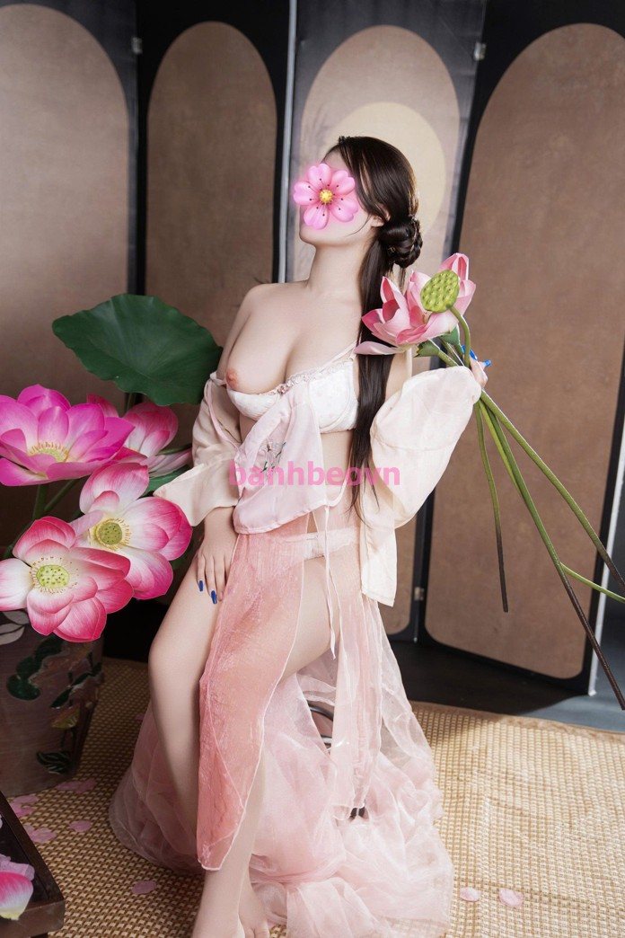 Bé Ngân (20 tuổi): 1m60, 48kg, giá 500k – Củ Chi, Sài Gòn – ảnh 8
