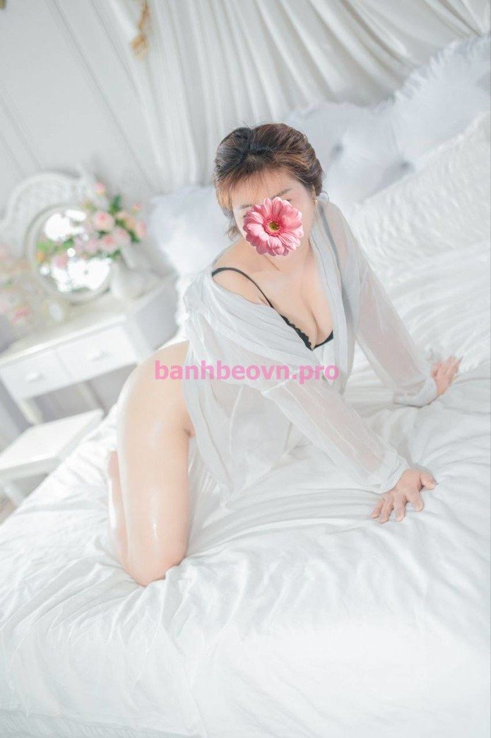 Có Clip (32 tuổi): 1m60, 52kg, giá 300k – Quận 8, Sài Gòn – ảnh 8
