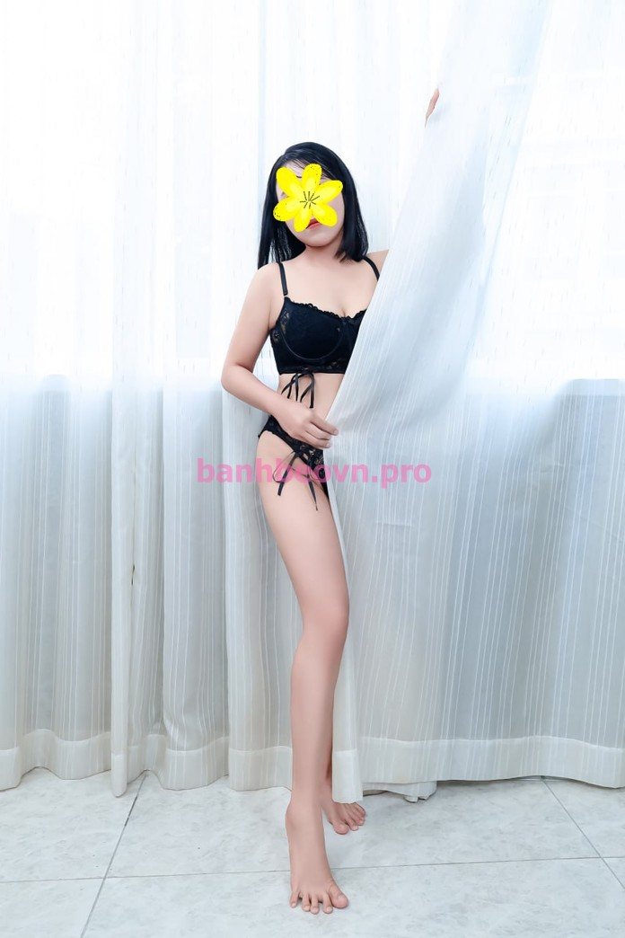 Yến Nhi (27 tuổi): 1m58, 50kg, giá 300k – Gò Vấp, Sài Gòn – ảnh 3