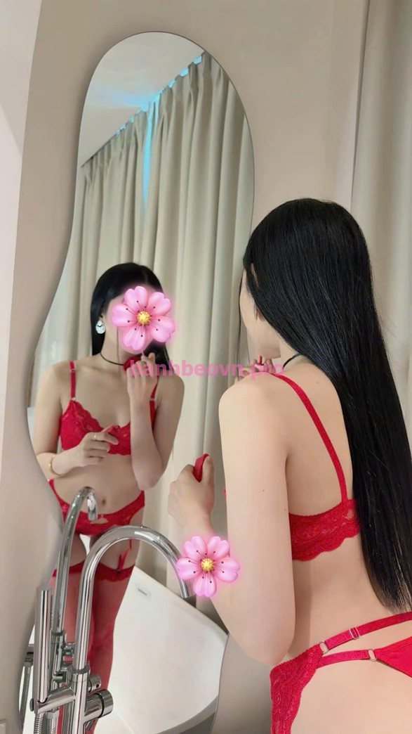 Linh Linh – gái gọi Quận 10
