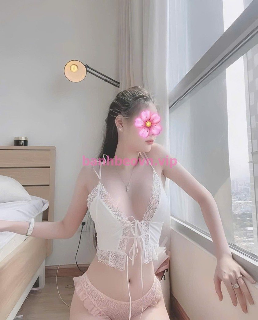 Minh Anh (25 tuổi): 1m60, 50kg, giá 400k – Quận 7, Sài Gòn – ảnh 4